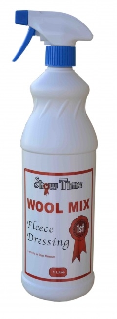 Sprej na ovce Showtime Wool Mix
